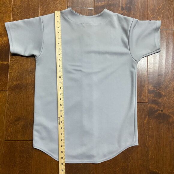 Majestic Vintage MLB Chicago Cubs Digital Camo Gray Baseball Jersey Youth Size M - Picture 8 of 8